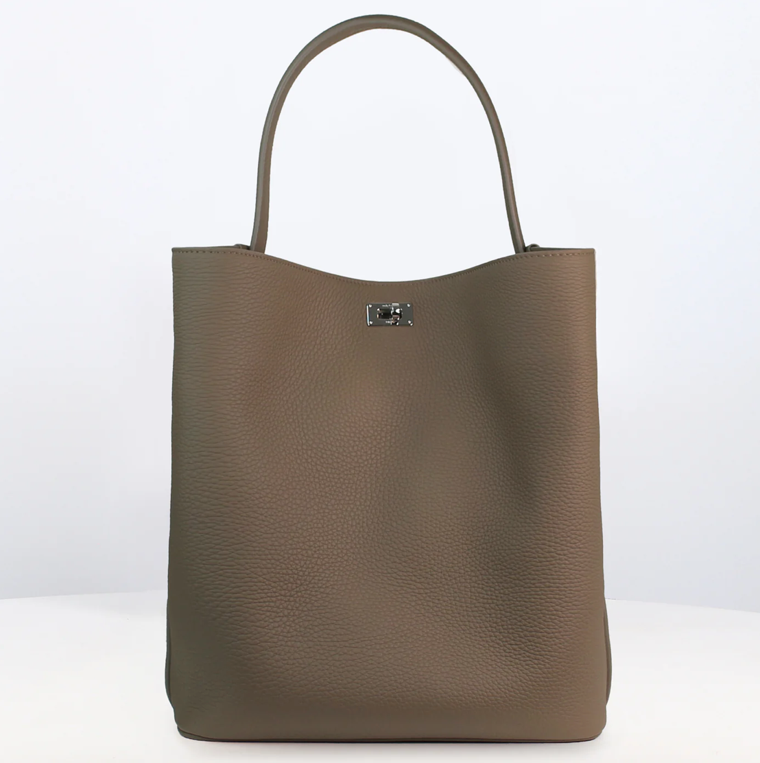 ODEON BUCKET BAG