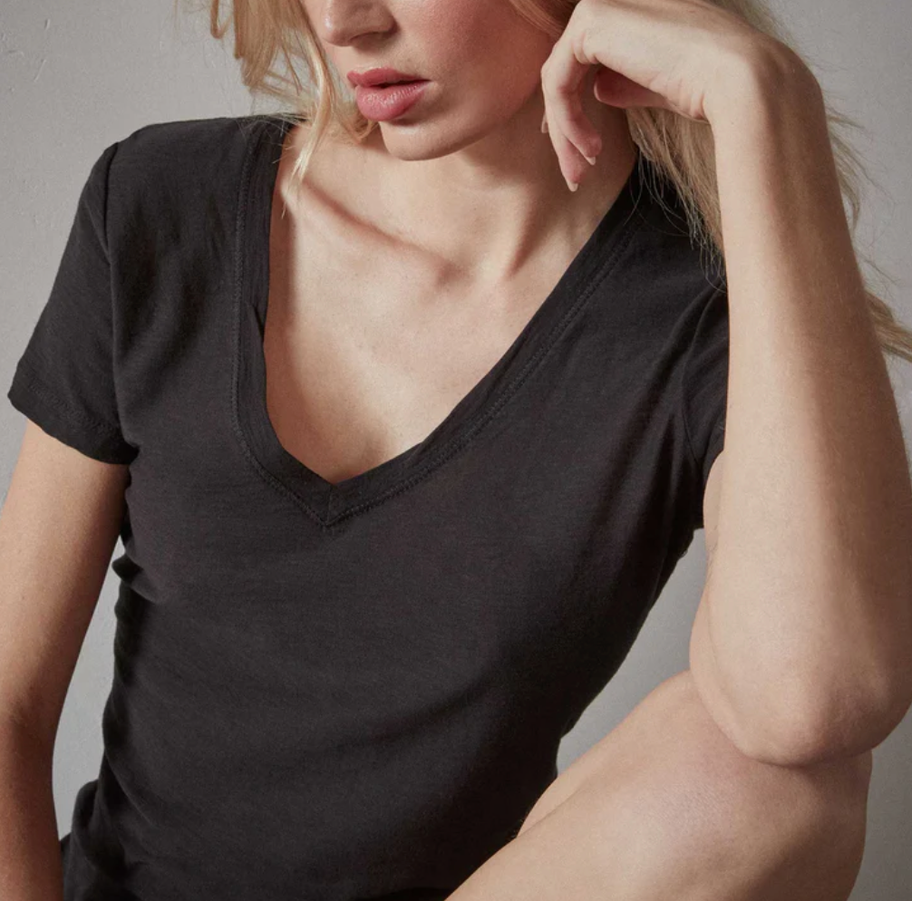 SHEER SLUB CASUAL V NECK