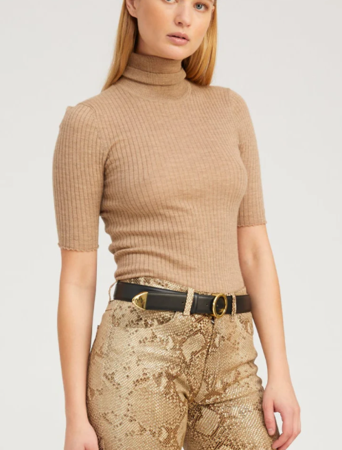 CAMEL CASHMERE TURTLENECK