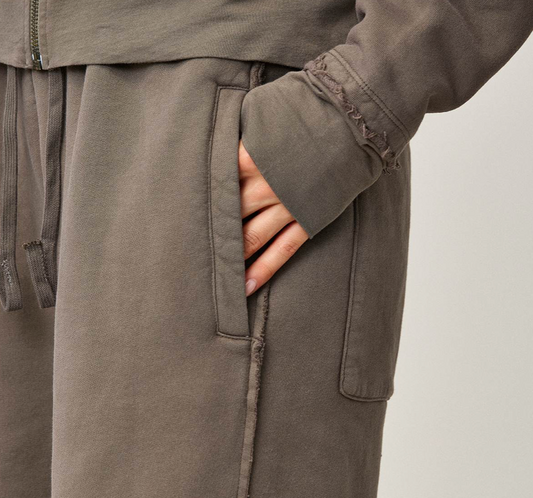 LUXURY SWEAT PANTS