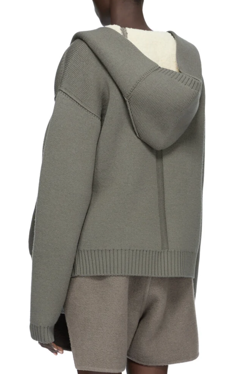 HOODIE ROBE